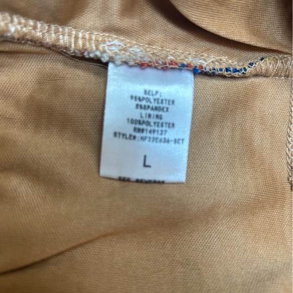 HYFVE Striped Boho Summer Beach 2 Pc Set Knit Crop Top & Shorts Pool SZ L NWOT - Picture 9 of 11